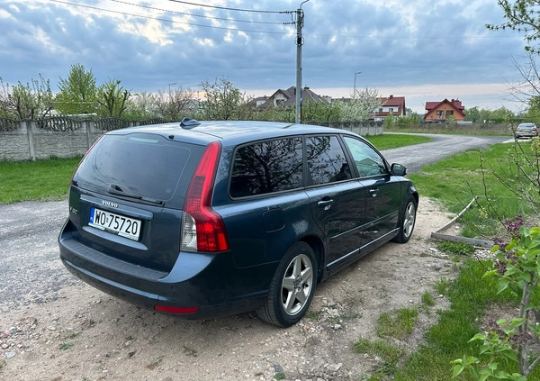 Volvo V50 cena 12900 przebieg: 325000, rok produkcji 2007 z Ostrołęka małe 67